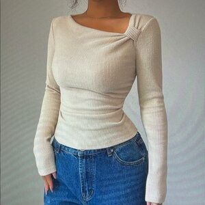 Elegant Cream V-Neck Sweater